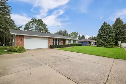 479 Garfield Avenue, Janesville, WI 53536 - Photo 3