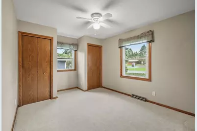 479 Garfield Avenue, Janesville, WI 53536 - Photo 25