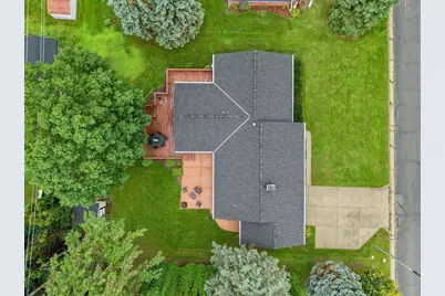 479 Garfield Avenue, Janesville, WI 53536 - Photo 41