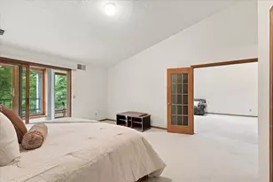 5383 Mariner's Cove Dr, Madison, WI 53704 - Photo 19