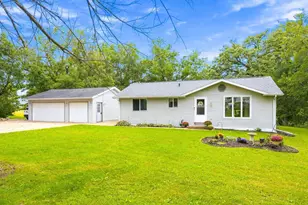 326 E Russell Rd, Janesville, WI 53545 - Photo 1