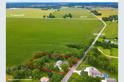 326 E Russell Road, Janesville, WI 53545 - Photo 3
