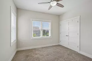 9902 Peach Leaf Ln, Middleton, WI 53562 - Photo 21