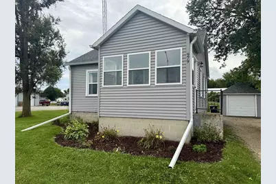 979 W Main Street, Waupun, WI 53963 - Photo 1
