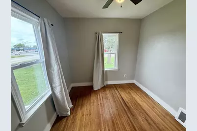 979 W Main Street, Waupun, WI 53963 - Photo 9