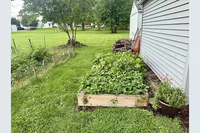 979 W Main Street, Waupun, WI 53963 - Photo 33