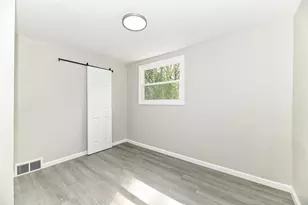 3754 S Rutland Ave, Saint Francis, WI 53235 - Photo 35