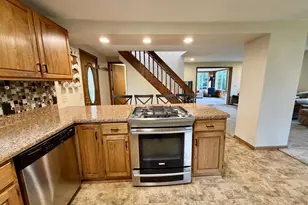 216 York Rd, Edgerton, WI 53534 - Photo 9