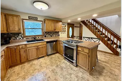216 York Road, Edgerton, WI 53534 - Photo 5