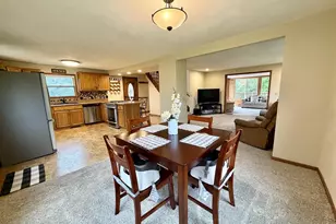 216 York Rd, Edgerton, WI 53534 - Photo 11