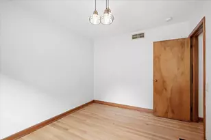 2682 South Ct, Madison, WI 53704 - Photo 25