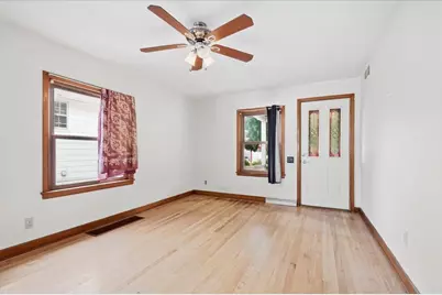 2682 South Court, Madison, WI 53704 - Photo 15