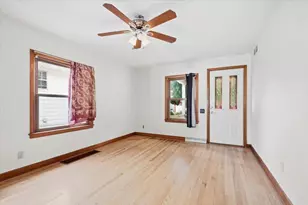 2682 South Ct, Madison, WI 53704 - Photo 15