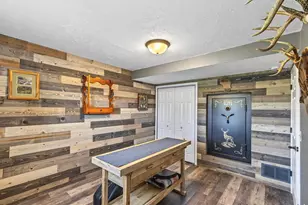 N8005 Ashley Rd, Portage, WI 53901 - Photo 55