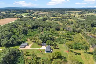 N8005 Ashley Rd, Portage, WI 53901 - Photo 11