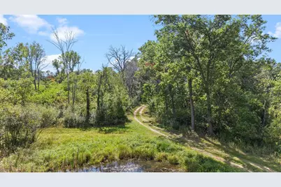 N8005 Ashley Road, Portage, WI 53901 - Photo 7