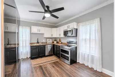 138 S Adams Street, South Beloit, IL 61080 - Photo 5