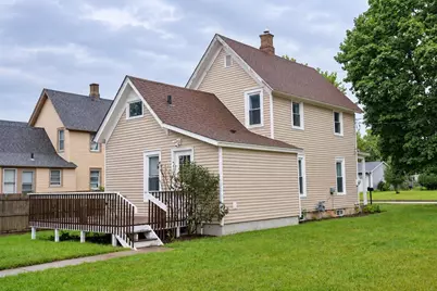 138 S Adams Street, South Beloit, IL 61080 - Photo 17
