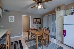 2806 Warner St, Madison, WI 53713 - Photo 13