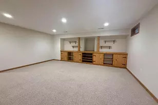 4333 Fieldcrest Dr, Janesville, WI 53546 - Photo 27