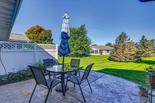 212 W Meadows Dr, Edgerton, WI 53534 - Photo 17