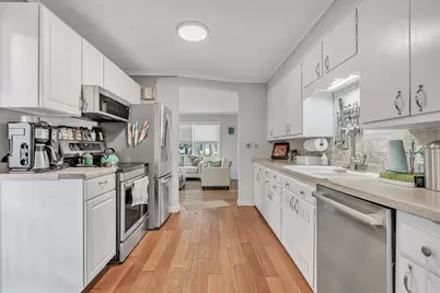 512 10th Street, Baraboo, WI 53913 - Photo 5