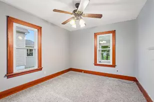 606 Cochrane St, Waupun, WI 53963 - Photo 9