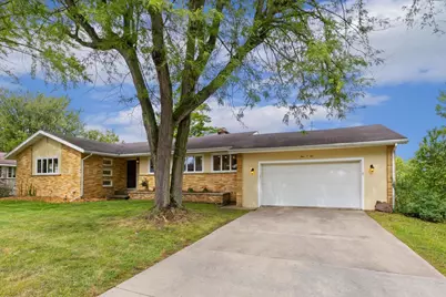405 Elmberta Street, Mauston, WI 53948 - Photo 3