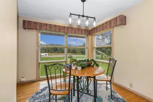 405 Elmberta St, Mauston, WI 53948 - Photo 9