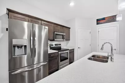4910 Innovation Drive #105, DeForest, WI 53532 - Photo 5