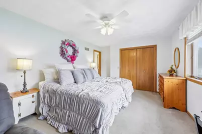 720 E Holly Road, Beloit, WI 53511 - Photo 17