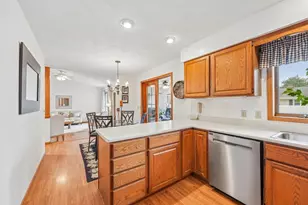 720 E Holly Rd, Beloit, WI 53511 - Photo 13