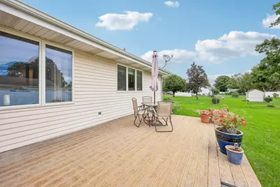 720 E Holly Road, Beloit, WI 53511 - Photo 21