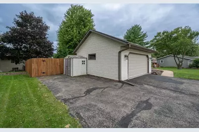 1837 Montana Avenue, Sun Prairie, WI 53590 - Photo 5