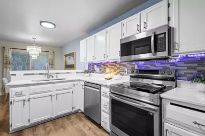 5157 Ridge Oak Drive, Madison, WI 53704 - Photo 7