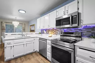 5157 Ridge Oak Dr, Madison, WI 53704 - Photo 7