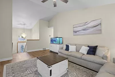 5157 Ridge Oak Drive, Madison, WI 53704 - Photo 5
