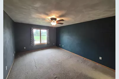 2104 Roosevelt Avenue, Beloit, WI 53511 - Photo 17