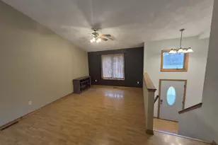 2104 Roosevelt Ave, Beloit, WI 53511 - Photo 7
