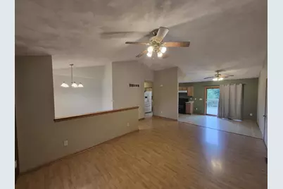2104 Roosevelt Avenue, Beloit, WI 53511 - Photo 9