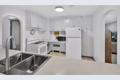 4318 Tokay Boulevard, Madison, WI 53711 - Photo 13