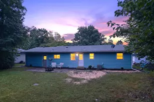 6628 Hubbard Ave, Middleton, WI 53562 - Photo 3