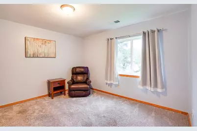 964 Rockefeller Lane, Madison, WI 53704 - Photo 25