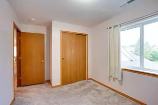 964 Rockefeller Ln, Madison, WI 53704 - Photo 37