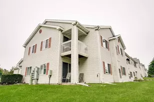 964 Rockefeller Ln, Madison, WI 53704 - Photo 41