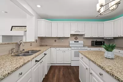 400 St Andrews Court, Waunakee, WI 53597 - Photo 17