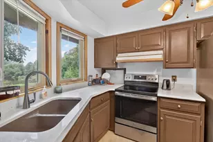 N9083 Big Spring Dr, Whitewater, WI 53190 - Photo 11