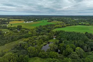 N9083 Big Spring Dr, Whitewater, WI 53190 - Photo 83