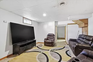 2208 Post Rd, Madison, WI 53716 - Photo 13