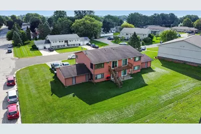 202 Danbury Court, DeForest, WI 53532 - Photo 3